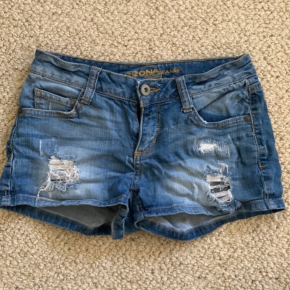 Arizona Jean Co Ripped Jeans